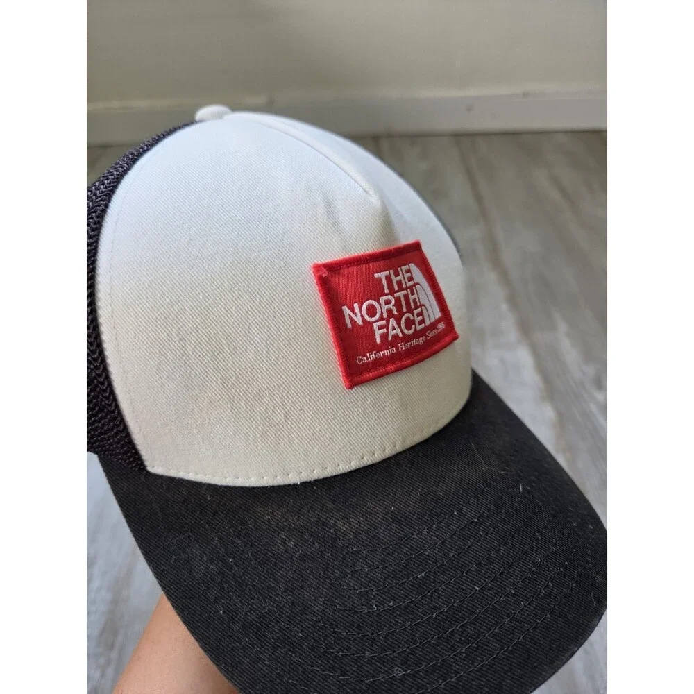 The North Face Trucker Hat FlexFit 110 Snapback Black White Red Logo Cap OS